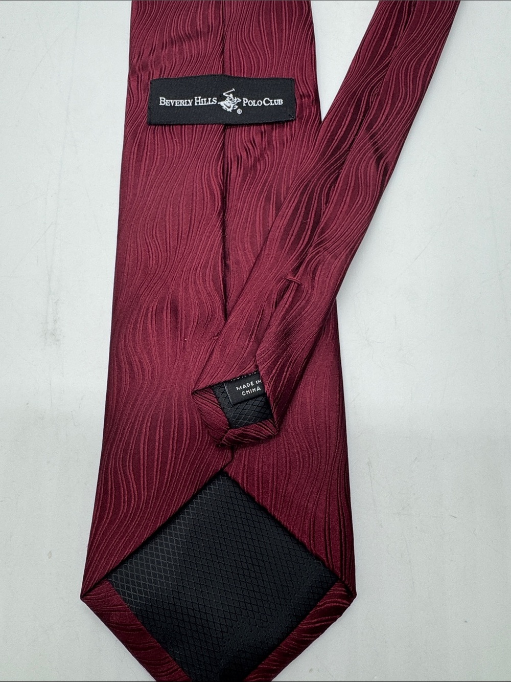 Beverly Hills Polo Club Men's Wine Textured Silk Tie # 0119